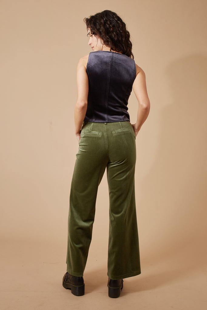 Corrie Bratter Clan Trousers in Green