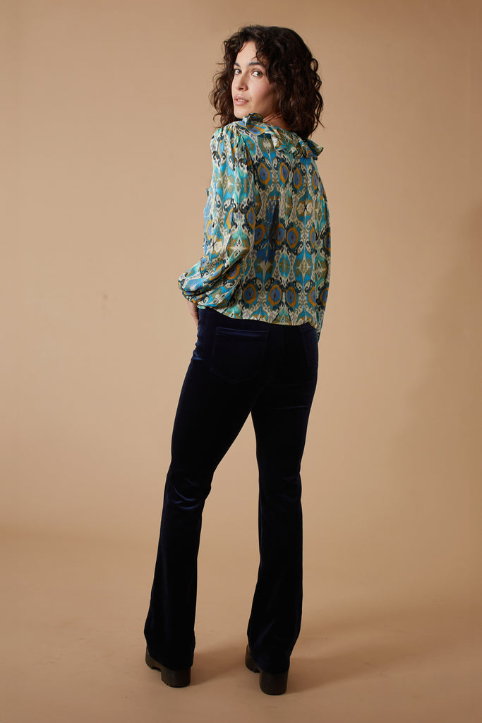 Blue Paisley Print Long Sleeve V Neck Button Up Women's Shirt Back Model Shot