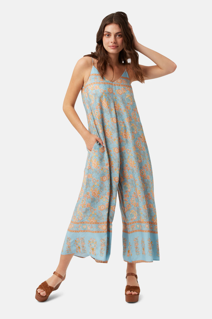 Traffic People: Women's Floral Dresses, Tops & Jumpsuits