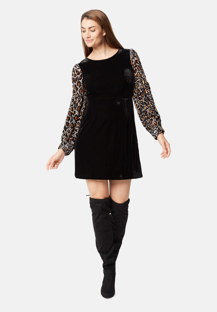 Traffic People Colby Mini Shift Dress in Black and Gold Side View Image