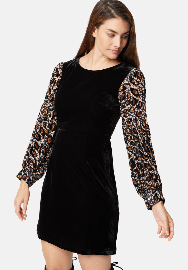 Traffic People Colby Mini Shift Dress in Black and Gold Front View Image